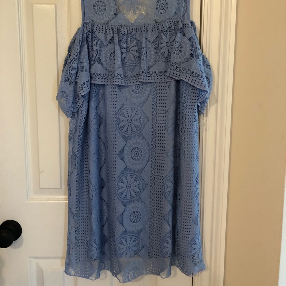 Dress - Picture 2 of 2